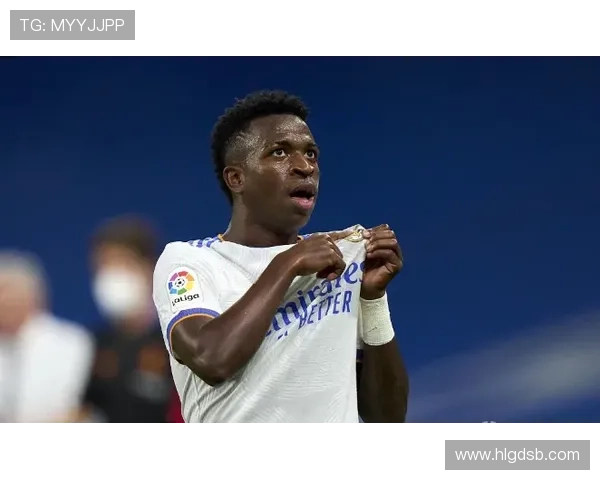 维尼修斯高位压迫与反击转换能力解析