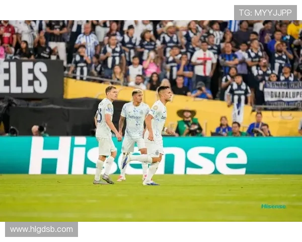 国米意甲统治力持续巩固:竞争格局变化与影响走势更新