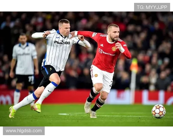 曼联未来何在?衰落豪门面临严重战术危机与阵容撕裂 曼联未来何在?衰落豪门面临严重战术危机与阵容撕裂